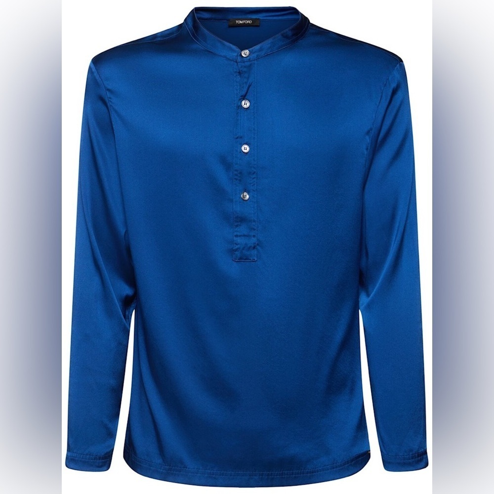 TOM FORD
Henley Long-Sleeve Silk pajama shirt NWOT